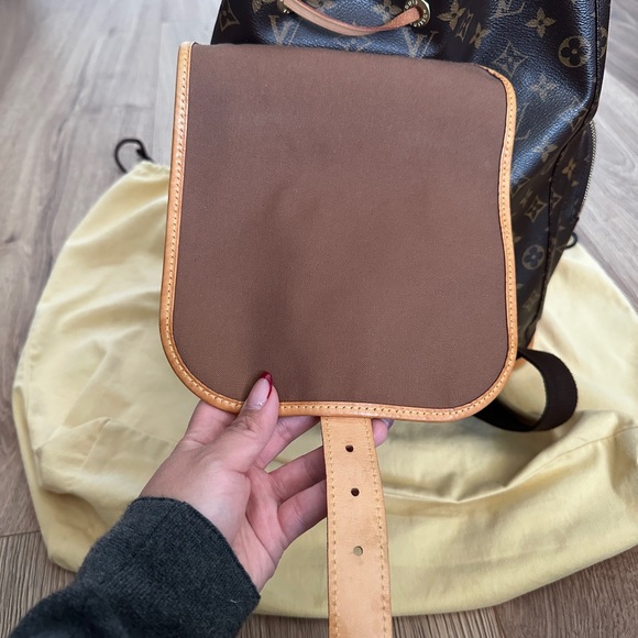 Louis Vuitton Bosphore Backpack - Picture 7 of 16